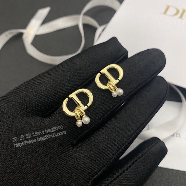 Dior飾品 迪奧經典熱銷款CD字母金色吊墜鑲嵌珍珠耳環耳釘  zgd1500